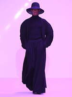 CFCL 23-24年秋冬コレクション - ニット技術にエレガンスを溶け込ませて｜写真9