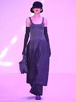 CFCL 23-24年秋冬コレクション - ニット技術にエレガンスを溶け込ませて｜写真30