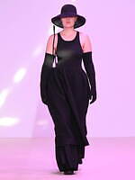 CFCL 23-24年秋冬コレクション - ニット技術にエレガンスを溶け込ませて｜写真36