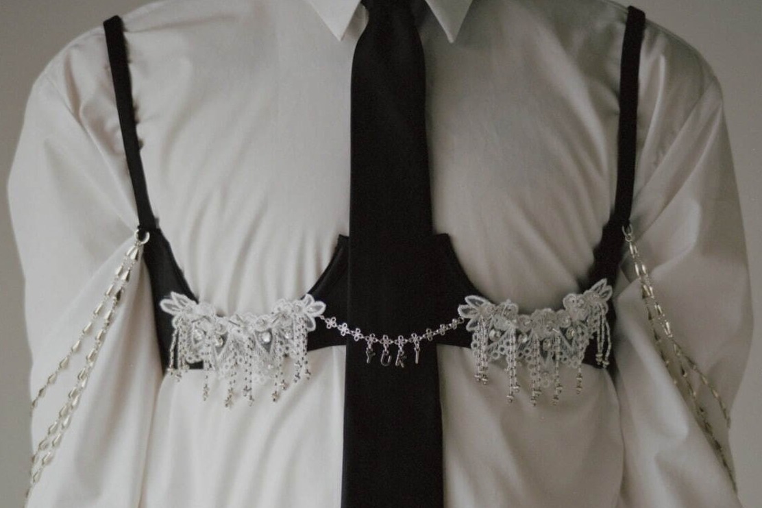 ブラジャー｜タナカダイスケ初のランジェリー“レース＆ビジュー”を飾ったブラ、ムールとコラボ