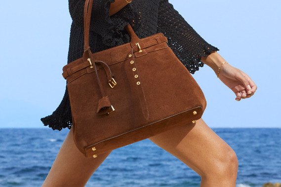 セリーヌ新作トートバッグ「コンティ」パドロック＆レザーベルト、スエードのモデルも