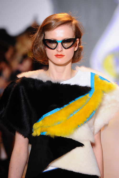 ツモリチサト(TSUMORI CHISATO) 2014-15年秋冬ウィメンズコレクション  - 写真3