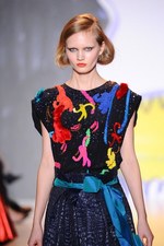 ツモリチサト 2014-15年秋冬コレクション - ジャングルの魅力を冬のワードローブへ｜写真68