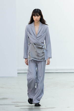 ネヘラ(NEHERA) 2023-24年秋冬ウィメンズコレクション  - 写真15