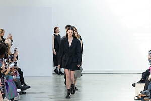 ネヘラ(NEHERA) 2023-24年秋冬ウィメンズコレクション  - 写真30