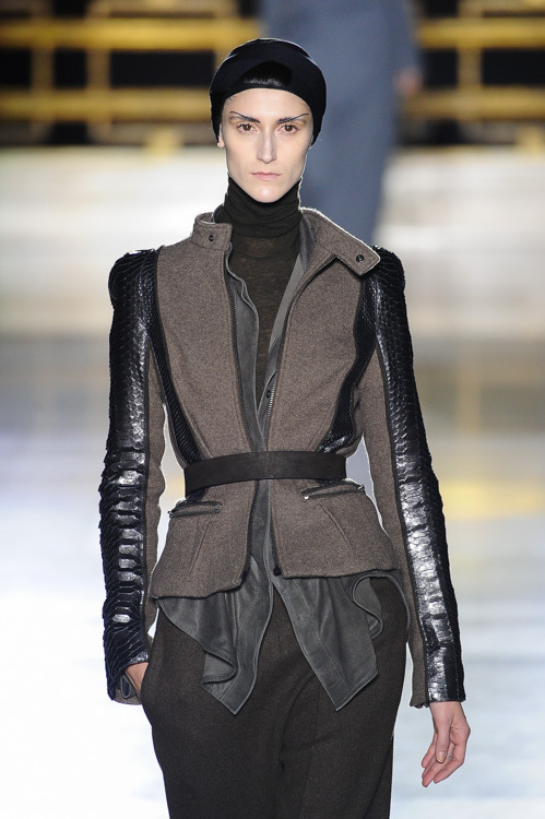 ハイダー アッカーマン(HAIDER ACKERMANN) 2014-15年秋冬ウィメンズコレクション  - 写真13