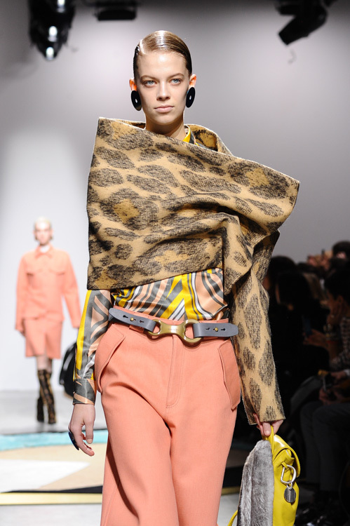 アクネ ストゥディオズ(Acne Studios) 2014-15年秋冬ウィメンズコレクション  - 写真26