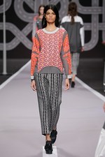 ヴィクター＆ロルフ 2014-15年秋冬コレクション - トロンプイユで惑わすモダンな装い｜写真26