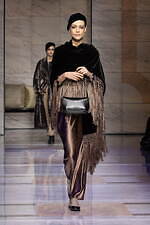 ジョルジオ アルマーニ 2023年秋冬ウィメンズコレクション - 対立する質感の交響｜写真20