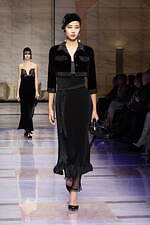 ジョルジオ アルマーニ 2023年秋冬ウィメンズコレクション - 対立する質感の交響｜写真65