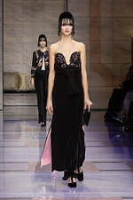 ジョルジオ アルマーニ 2023年秋冬ウィメンズコレクション - 対立する質感の交響｜写真66