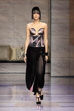 ジョルジオ アルマーニ 2023年秋冬ウィメンズコレクション - 対立する質感の交響｜写真73