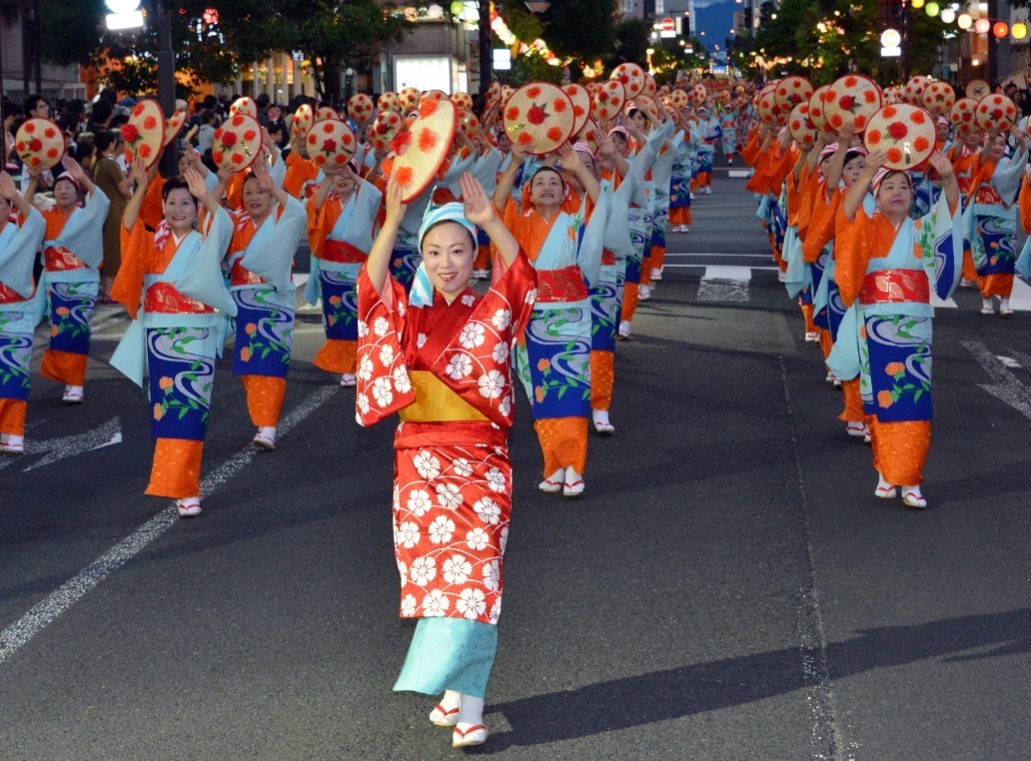 「六本木ヒルズ 春まつり2023」日本の伝統芸能や夜桜ライトアップ、グルメ屋台も｜写真8