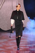 オランピア ル タン 2014-15年秋冬コレクション - セクシーでお茶目なガールズマジシャン｜写真37