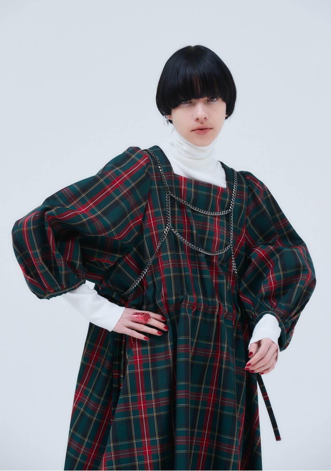 ロドリリオン(RHODOLIRION) 2023-24年秋冬ウィメンズコレクション  - 写真3