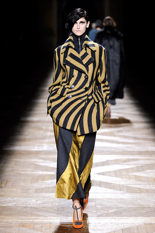 ドリス ヴァン ノッテン(DRIES VAN NOTEN) 2014-15年秋冬ウィメンズコレクション  - 写真14