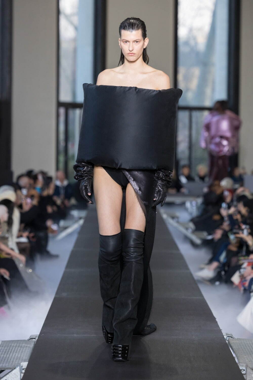 リック・オウエンス(Rick Owens) 2023-24年秋冬ウィメンズコレクション  - 写真15