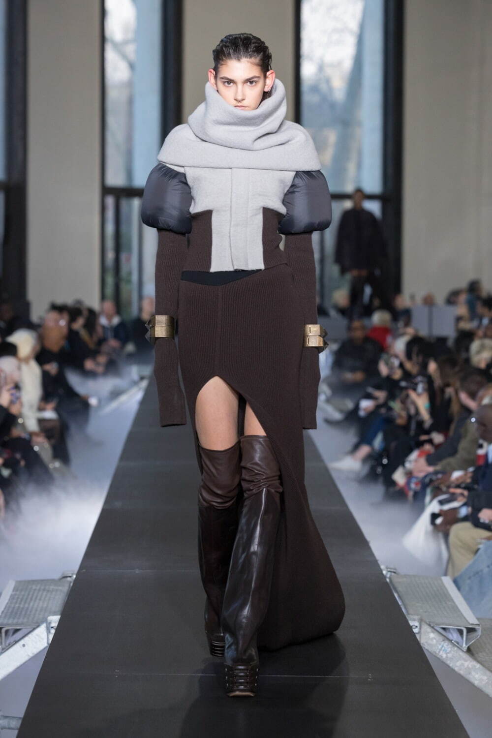 リック・オウエンス(Rick Owens) 2023-24年秋冬ウィメンズコレクション  - 写真38