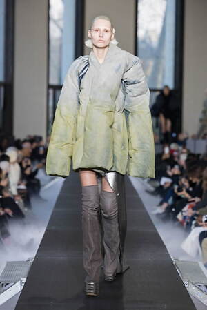リック・オウエンス(Rick Owens) 2023-24年秋冬ウィメンズコレクション  - 写真29