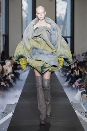 リック・オウエンス(Rick Owens) 2023-24年秋冬ウィメンズコレクション  - 写真32