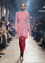 イザベル マラン 2023-24年秋冬コレクション - 柔らかいニットウェアをベースに｜写真34