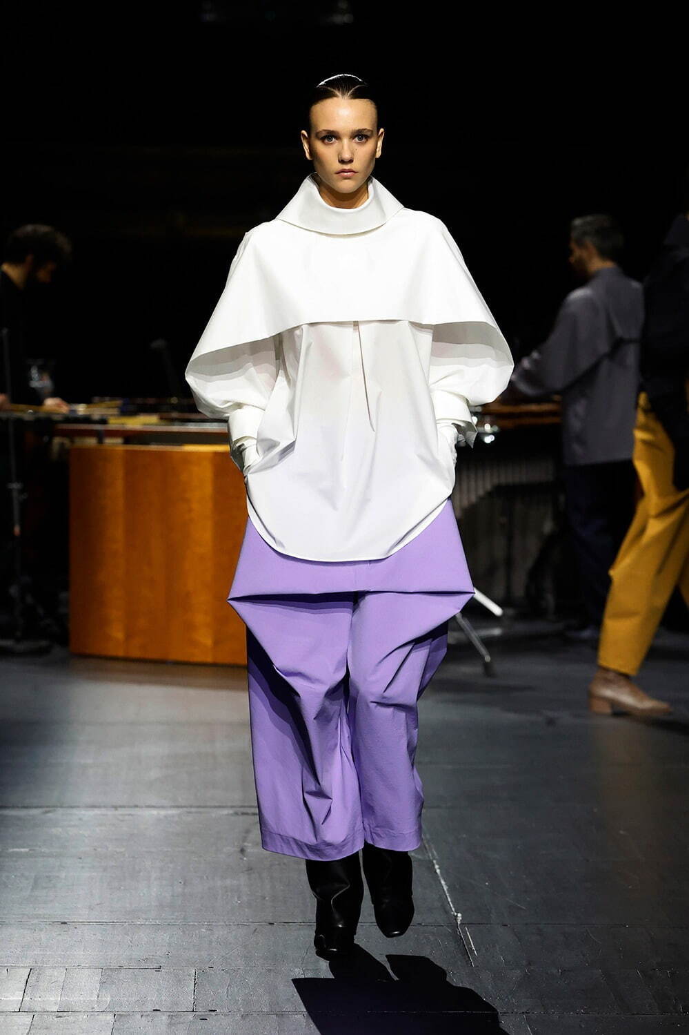 イッセイ ミヤケ(ISSEY MIYAKE) 2023-24年秋冬ウィメンズコレクション  - 写真2