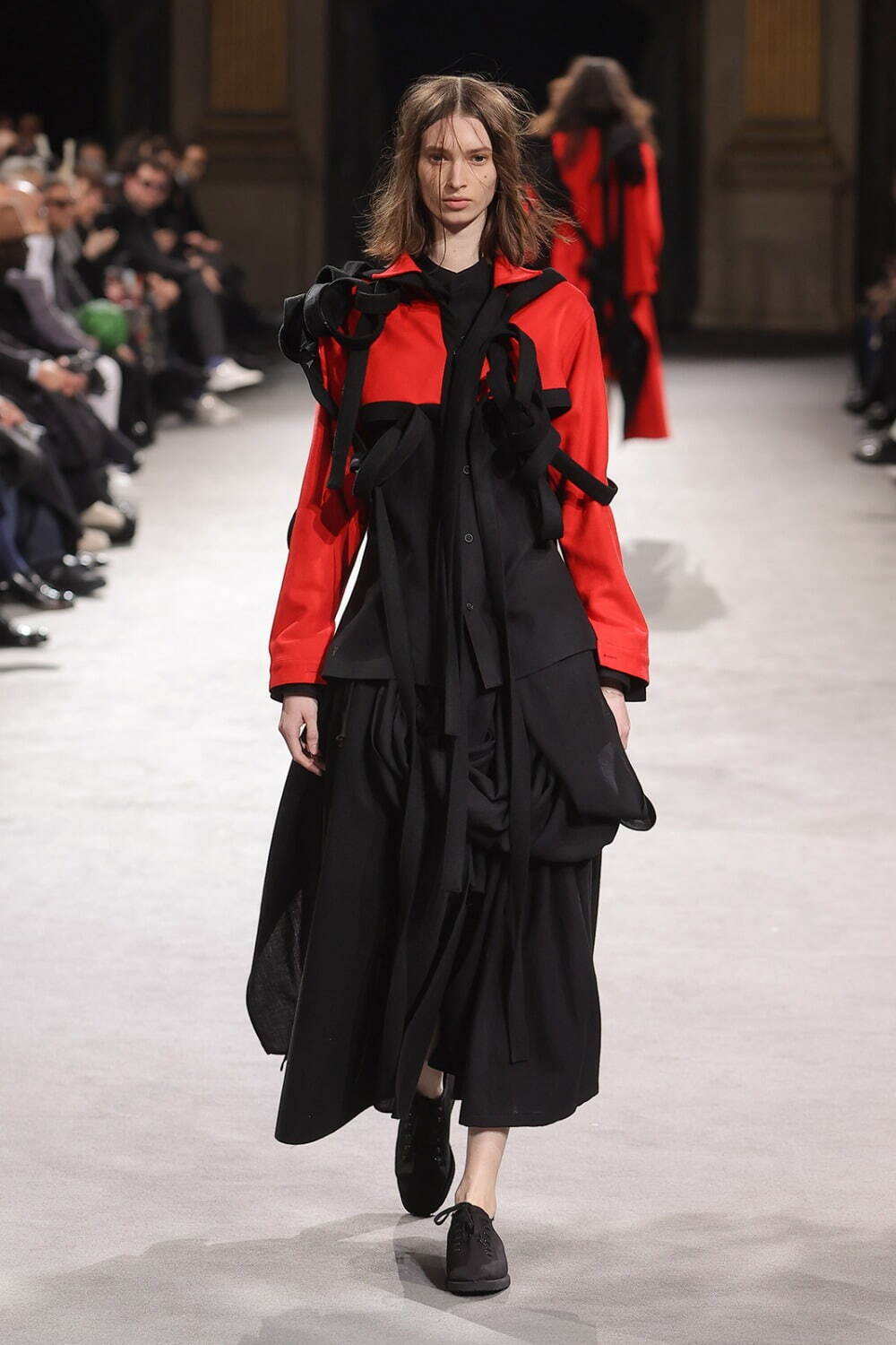 ヨウジヤマモト(Yohji Yamamoto) 2023-24年秋冬ウィメンズコレクション