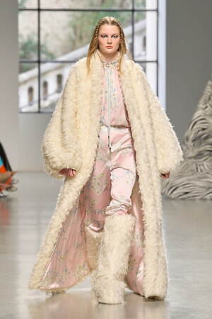 レオナール(LEONARD) 2023-24年秋冬ウィメンズコレクション  - 写真13