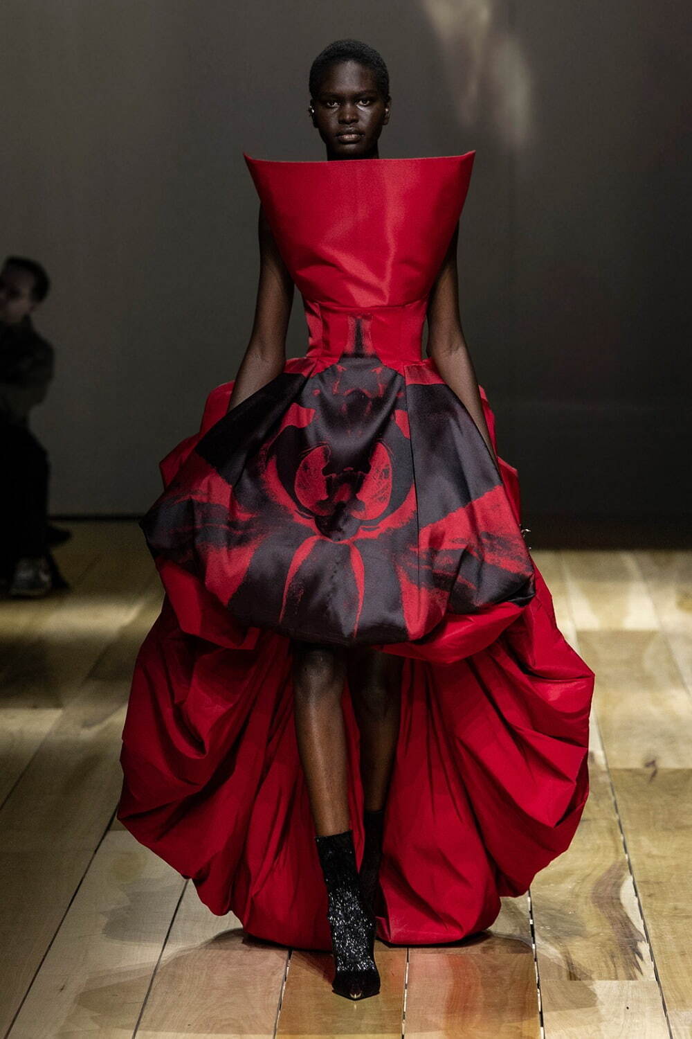 アレキサンダー・マックイーン(Alexander McQueen) 2023-24年秋冬ウィメンズコレクション  - 写真48