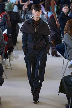 キコ・コスタディノフ(KIKO KOSTADINOV) 2023-24年秋冬ウィメンズコレクション  - 写真8