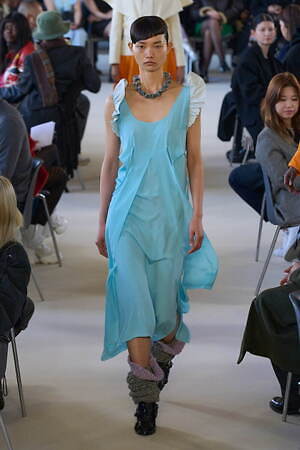 キコ・コスタディノフ(KIKO KOSTADINOV) 2023-24年秋冬ウィメンズコレクション  - 写真16