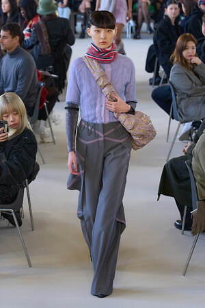 キコ・コスタディノフ(KIKO KOSTADINOV) 2023-24年秋冬ウィメンズコレクション  - 写真19