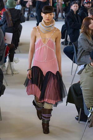 キコ・コスタディノフ(KIKO KOSTADINOV) 2023-24年秋冬ウィメンズコレクション  - 写真26