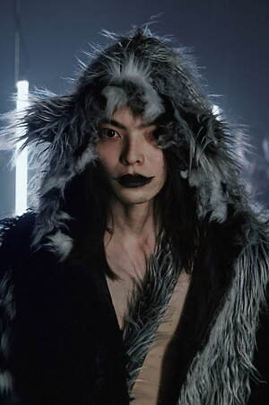 イクミ(IKUMI) 2022-23年秋冬ウィメンズ&メンズコレクション  - 写真21