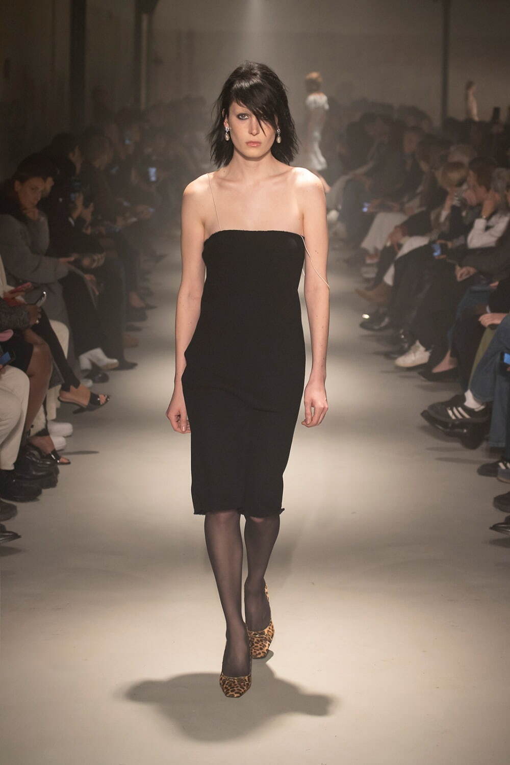 ヌメロ ヴェントゥーノ 2023-24年秋冬<span>コレクション</span> - 写真29
