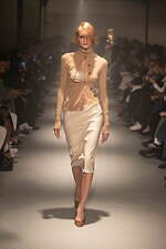 ヌメロ ヴェントゥーノ 2023-24年秋冬コレクション - フェミニティの常套句｜写真20