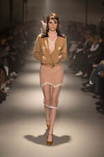 ヌメロ ヴェントゥーノ 2023-24年秋冬コレクション - フェミニティの常套句｜写真23