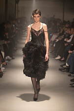 ヌメロ ヴェントゥーノ 2023-24年秋冬コレクション - フェミニティの常套句｜写真33