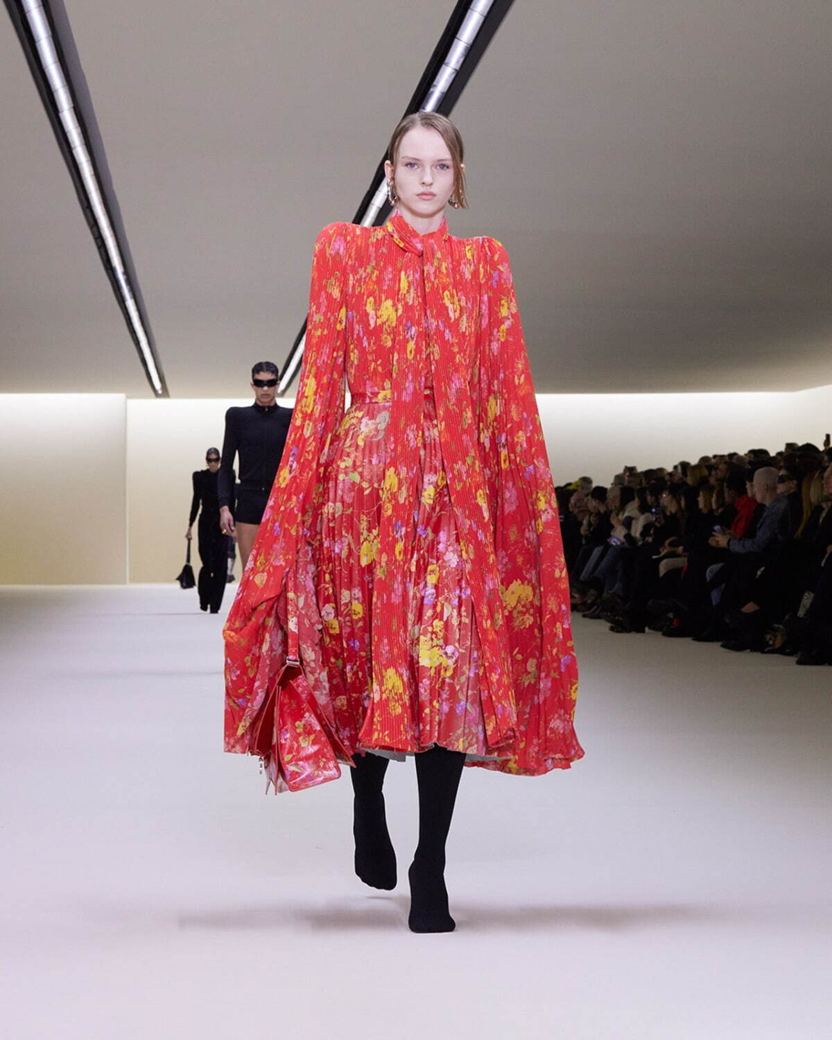 バレンシアガ(BALENCIAGA) 2023年冬ウィメンズ&メンズコレクション  - 写真35