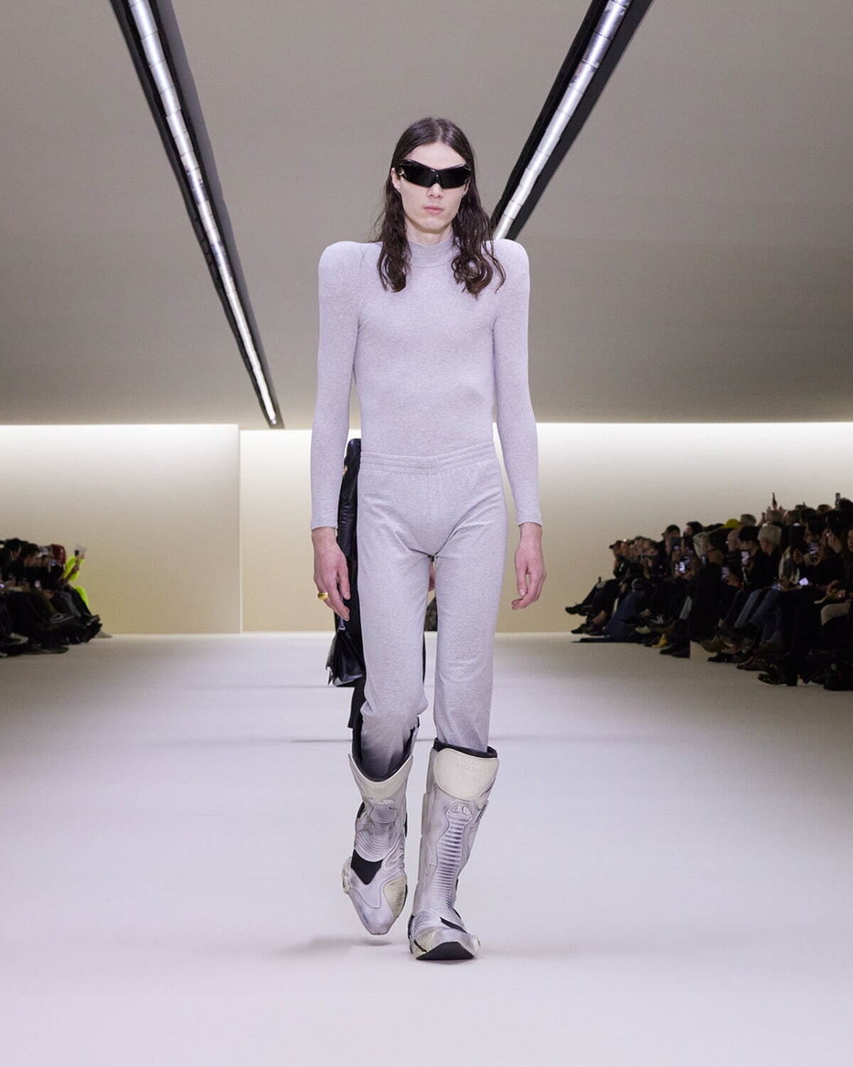 バレンシアガ(BALENCIAGA) 2023年冬ウィメンズ&メンズコレクション  - 写真46