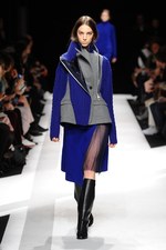 sacai 2014-15年秋冬コレクション - ボリューム感で魅せる冬のハイブリッドスタイル｜写真38