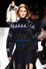 sacai 2014-15年秋冬コレクション - ボリューム感で魅せる冬のハイブリッドスタイル｜写真70