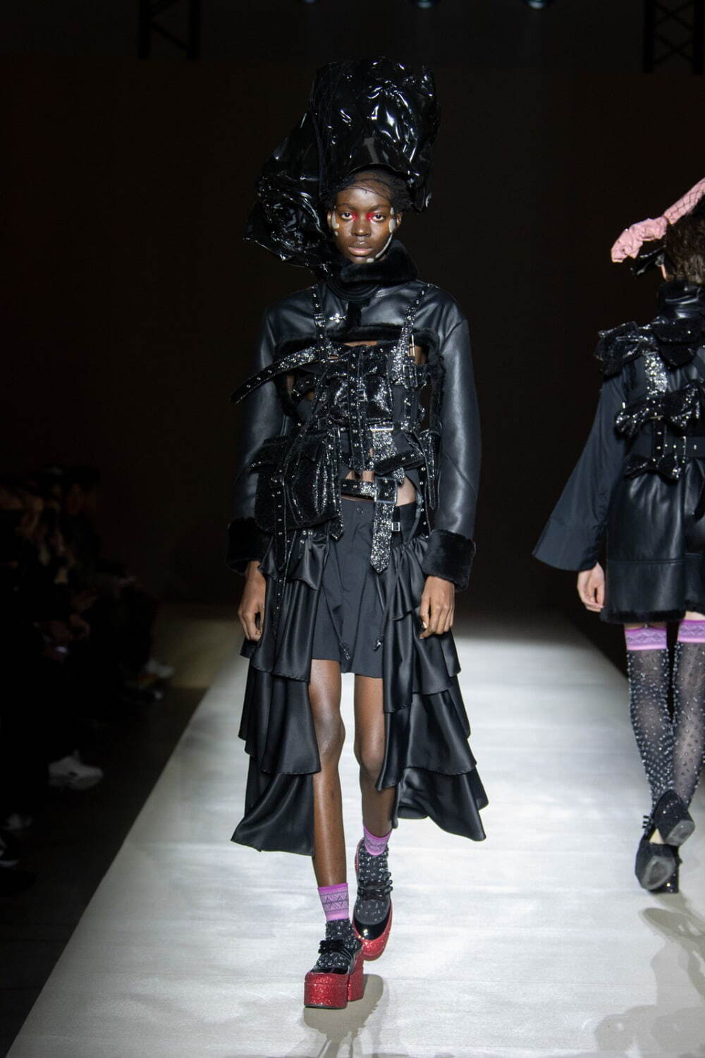 ノワール ケイ ニノミヤ(noir kei ninomiya) 2023-24年秋冬ウィメンズコレクション  - 写真12