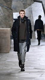 エルメス 2023年秋冬メンズコレクション - 相反する要素を併せ持つ、新たなバランス｜写真23