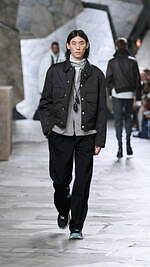 エルメス 2023年秋冬メンズコレクション - 相反する要素を併せ持つ、新たなバランス｜写真32