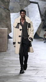 エルメス 2023年秋冬メンズコレクション - 相反する要素を併せ持つ、新たなバランス｜写真38