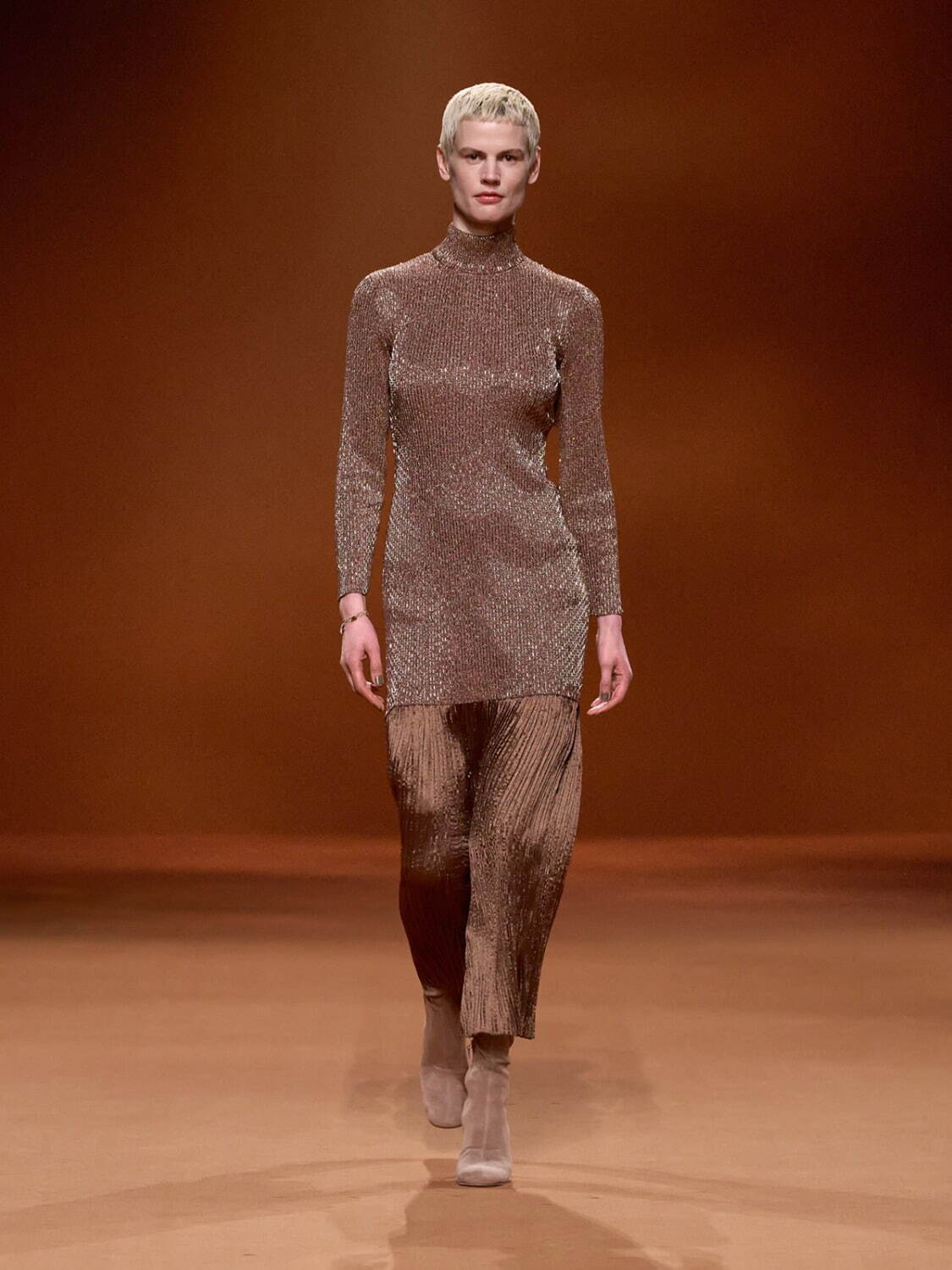 美品　エルメス　2023aw コレクションライン　スカート　定価80万 美品エルメス2023aw コレクションラインスカート定価80万