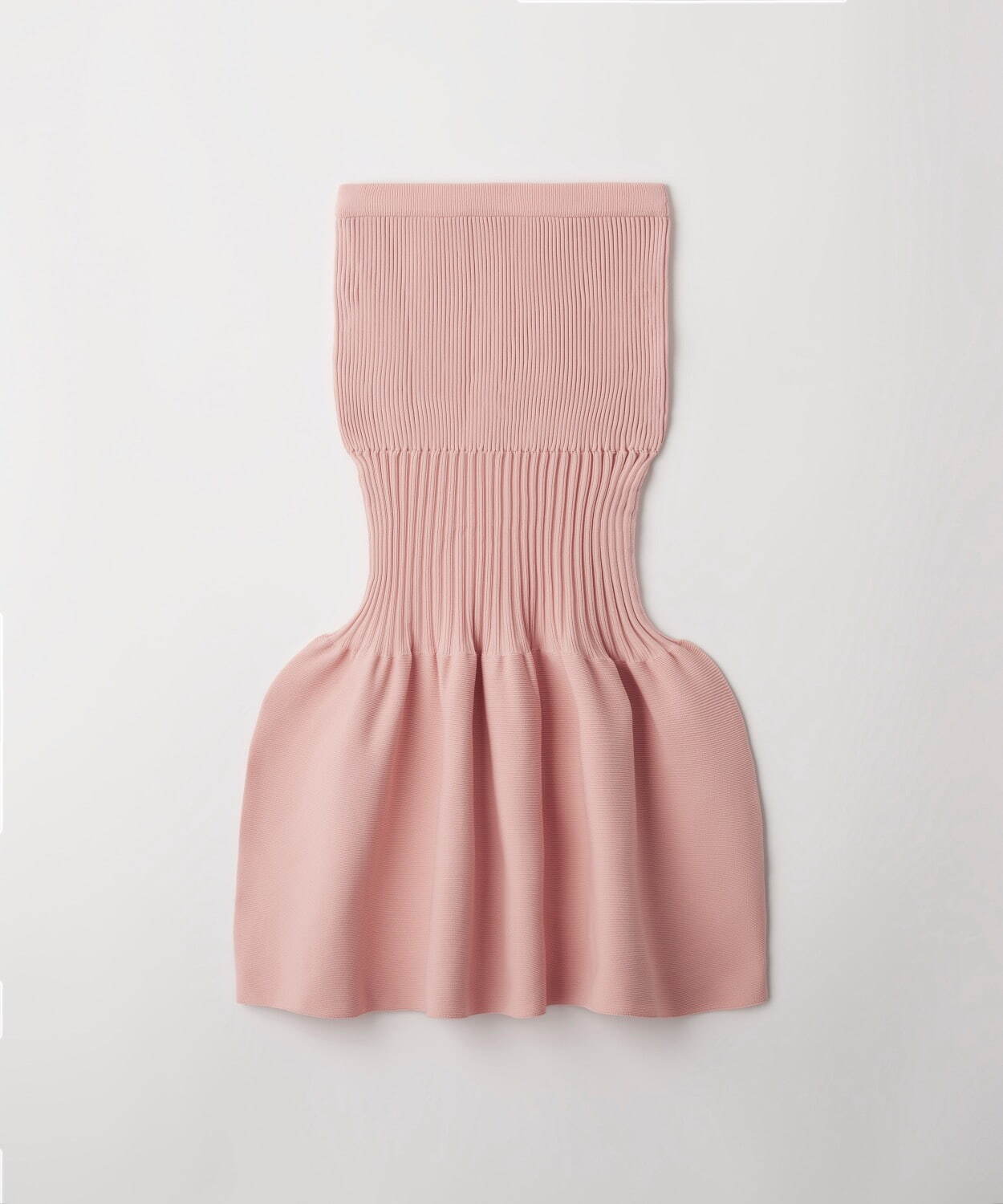 CFCL、鮮やかブルーやペールピンクのニットドレス＆スカート - 東京