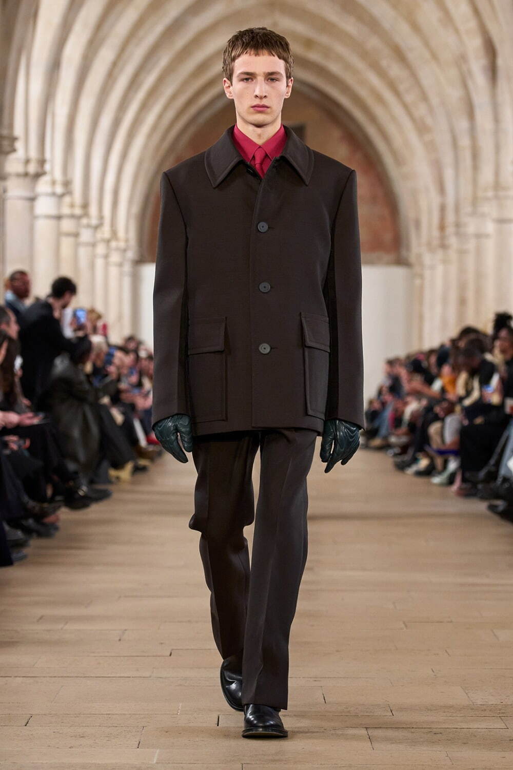 ランバン(LANVIN) 2023-24年秋冬ウィメンズ&メンズコレクション