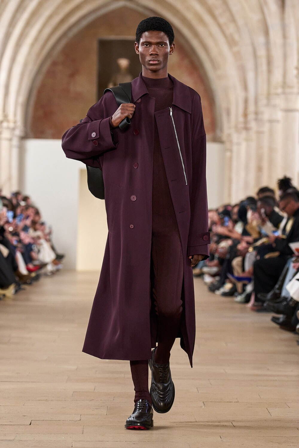 ランバン(LANVIN) 2023-24年秋冬ウィメンズ&メンズコレクション